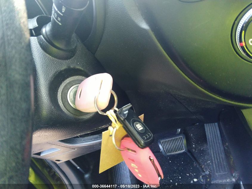 2016 KIA SOUL BASE - KNDJN2A28G7844919