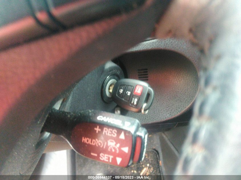 2019 TOYOTA COROLLA L/LE/SE/XLE/XSE - 5YFBURHE1KP864064