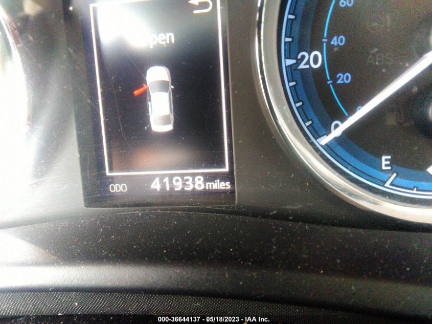 2019 TOYOTA COROLLA L/LE/SE/XLE/XSE - 5YFBURHE1KP864064