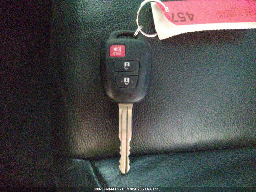 2013 TOYOTA RAV4 XLE - 2T3RFREV4DW061397