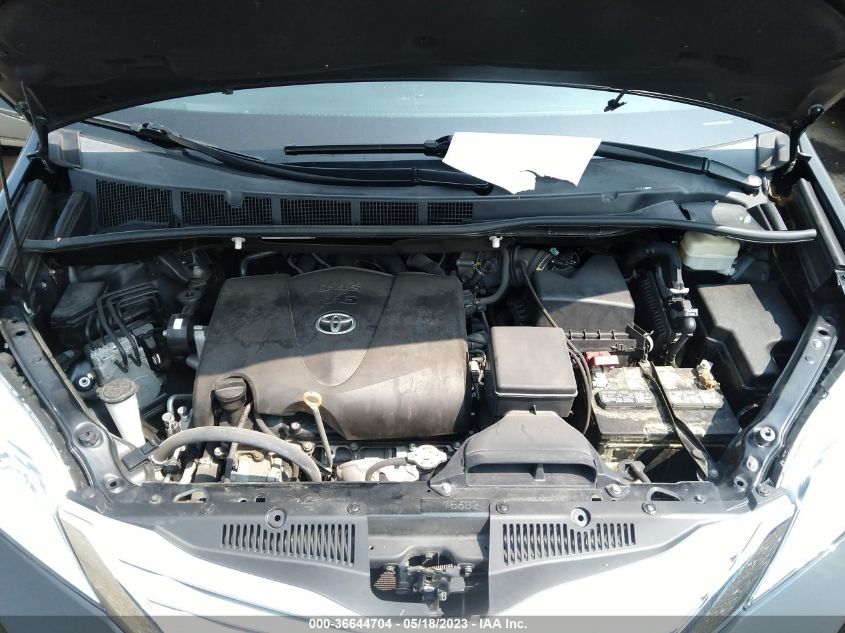 2017 TOYOTA SIENNA XLE AUTO ACCESS - 5TDYZ3DC7HS806800