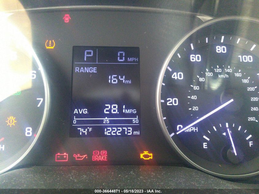 2017 HYUNDAI ELANTRA SE - 5NPD74LFXHH126739