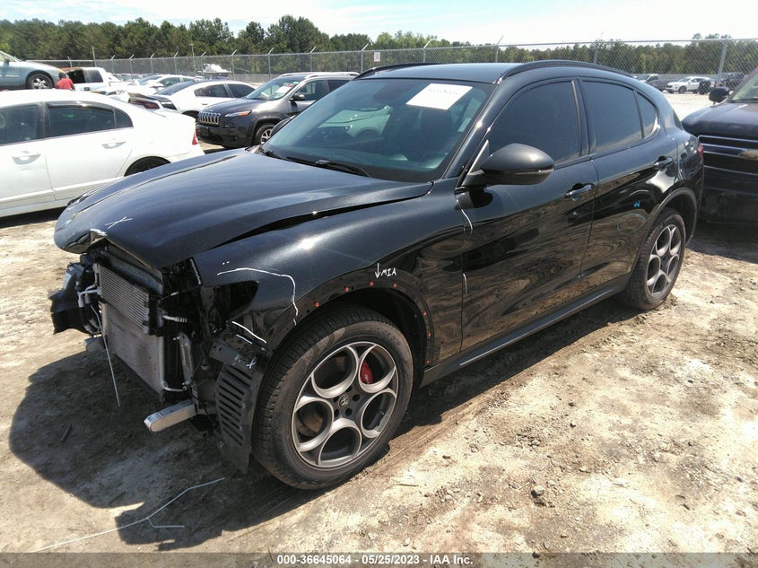 VIN ZASPAJANXK7C69748 2019 ALFA ROMEO STELVIO SPORT