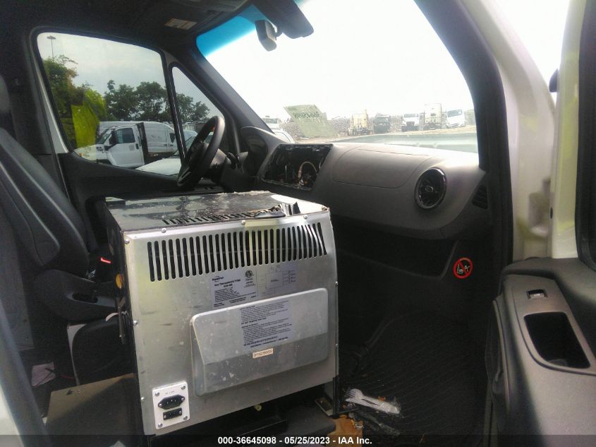 2021 MERCEDES-BENZ SPRINTER CARGO VAN W1W4DDHY0MT047920