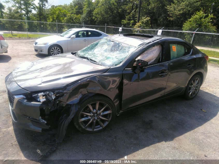 2018 MAZDA MAZDA3 4-DOOR TOURING - 3MZBN1V30JM263801
