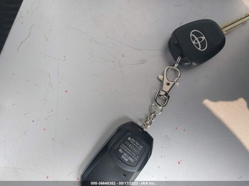 2013 TOYOTA RAV4 XLE - JTMRFREV5D5020364