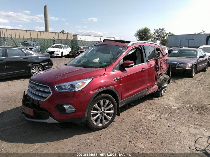 2018 FORD ESCAPE TITANIUM - 1FMCU9J91JUC72601