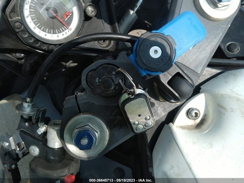 2009 SUZUKI GSX-R600 - JS1GN7EA892105746