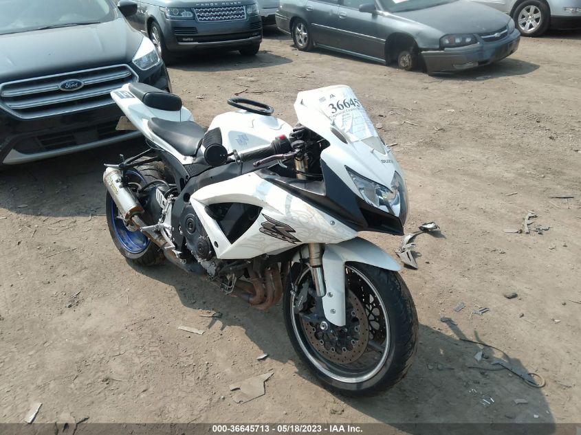 2009 SUZUKI GSX-R600 - JS1GN7EA892105746