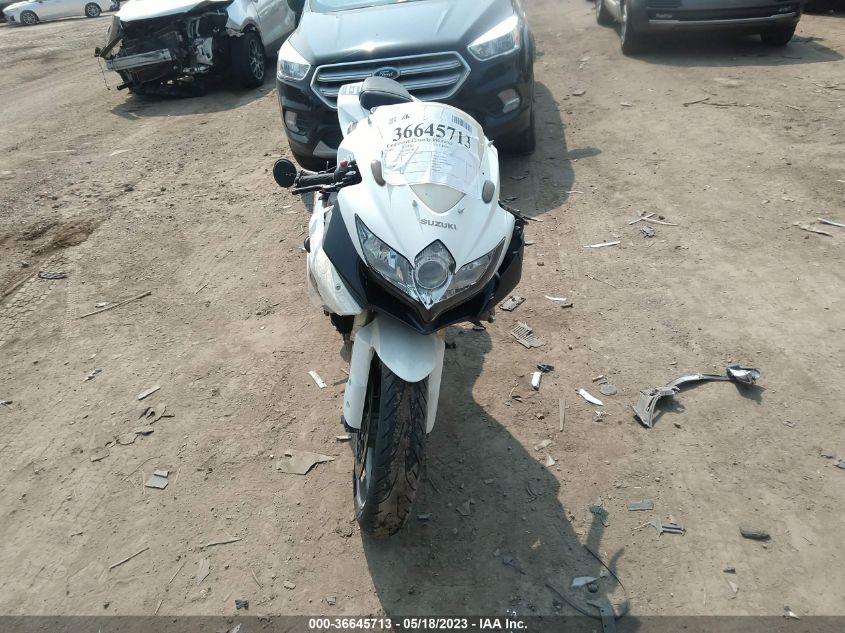 2009 SUZUKI GSX-R600 - JS1GN7EA892105746