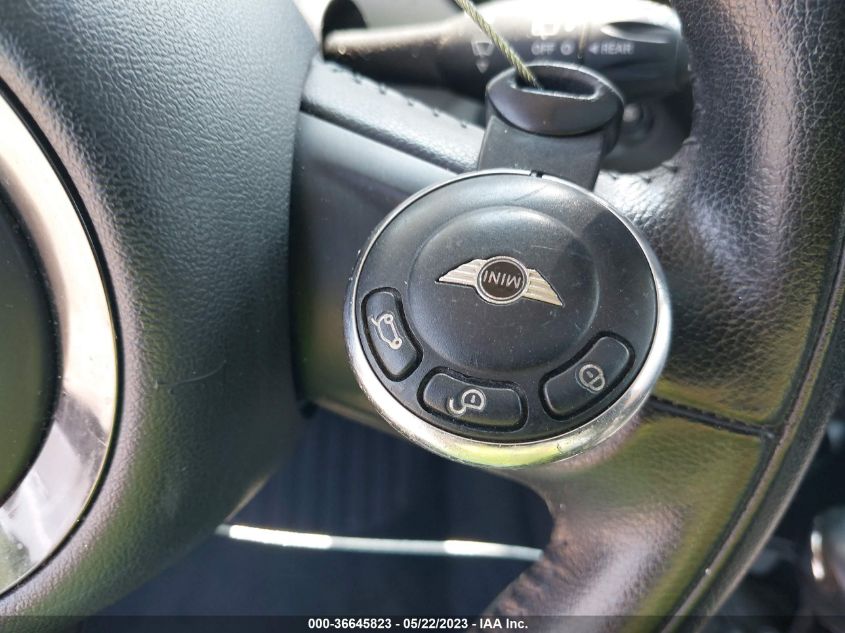 2013 MINI COOPER HARDTOP - WMWSU3C50DT684426