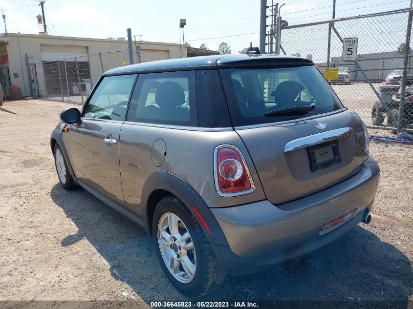 2013 MINI COOPER HARDTOP - WMWSU3C50DT684426