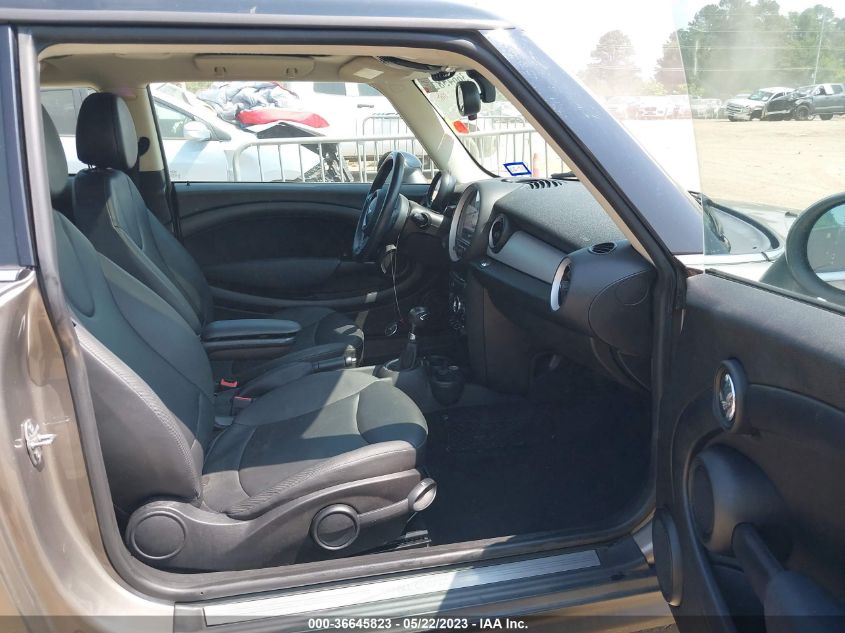 2013 MINI COOPER HARDTOP - WMWSU3C50DT684426