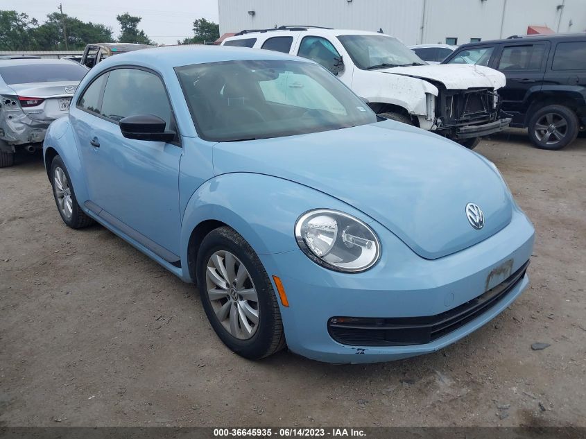 2015 VOLKSWAGEN BEETLE COUPE 1.8T FLEET EDITION - 3VWF17AT0FM645307