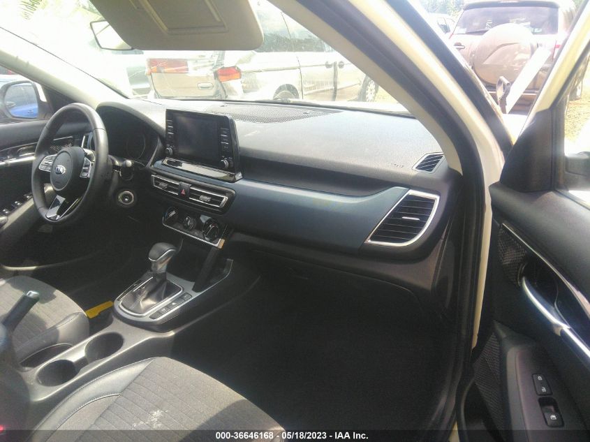 2021 KIA SELTOS S - KNDEUCAA3M7081396