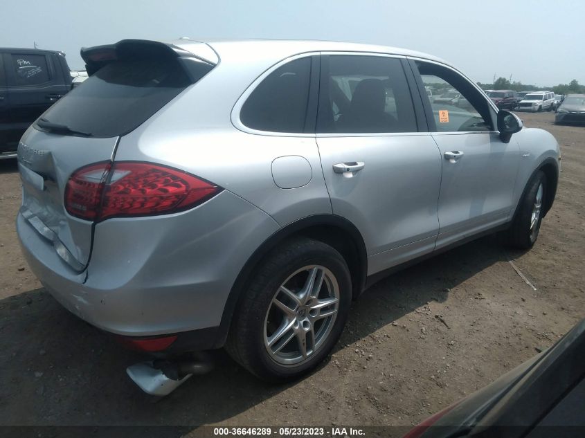 2014 PORSCHE CAYENNE DIESEL - WP1AF2A22ELA41345