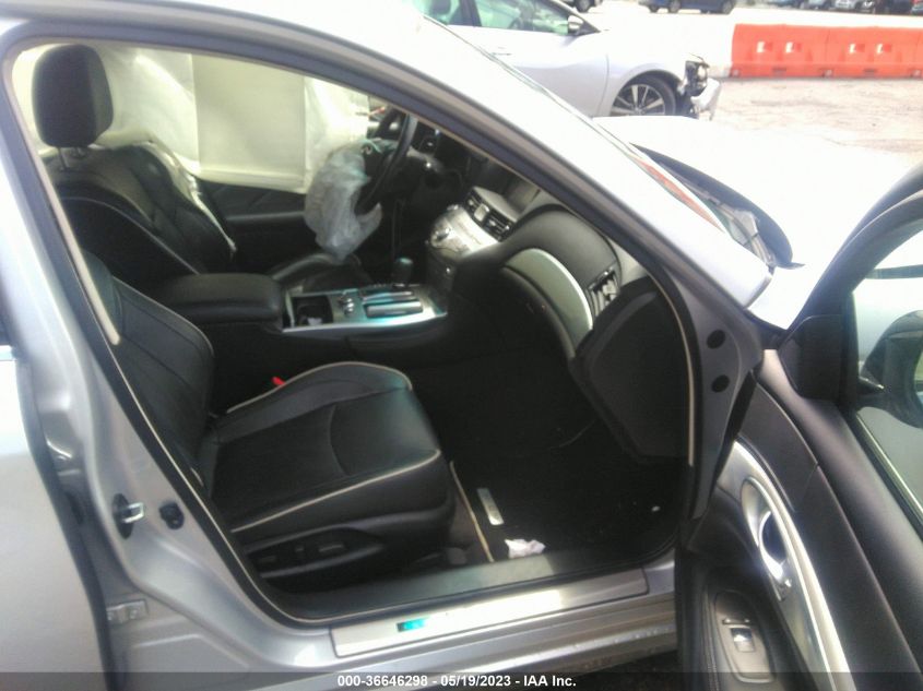 2018 INFINITI Q70L 3.7 LUXE JN1BY1PP2JM330732