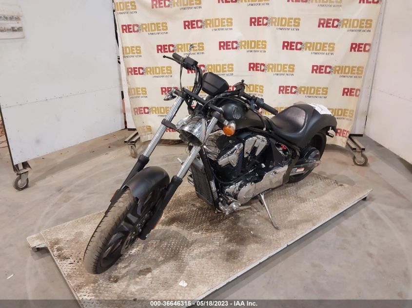 2017 HONDA VT1300 CX JH2SC6129HK200501