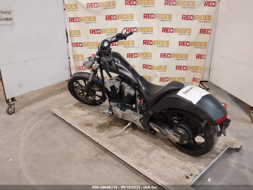 2017 HONDA VT1300 CX JH2SC6129HK200501
