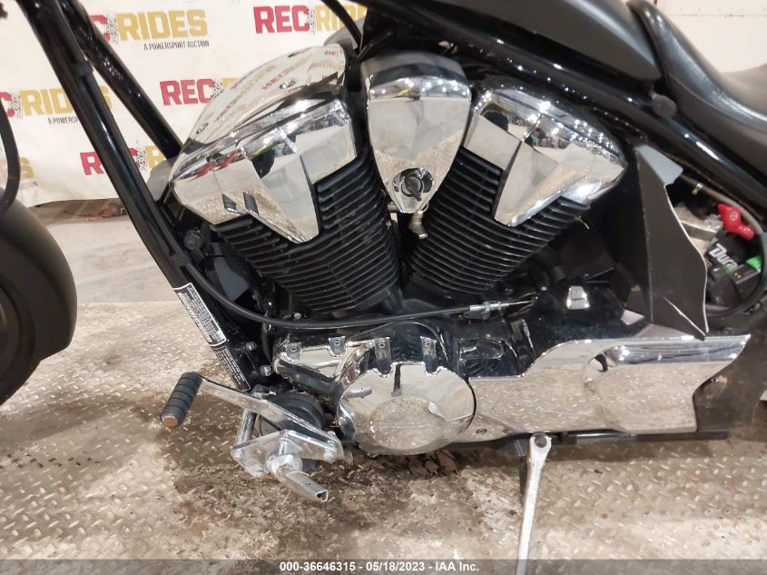 2017 HONDA VT1300 CX JH2SC6129HK200501
