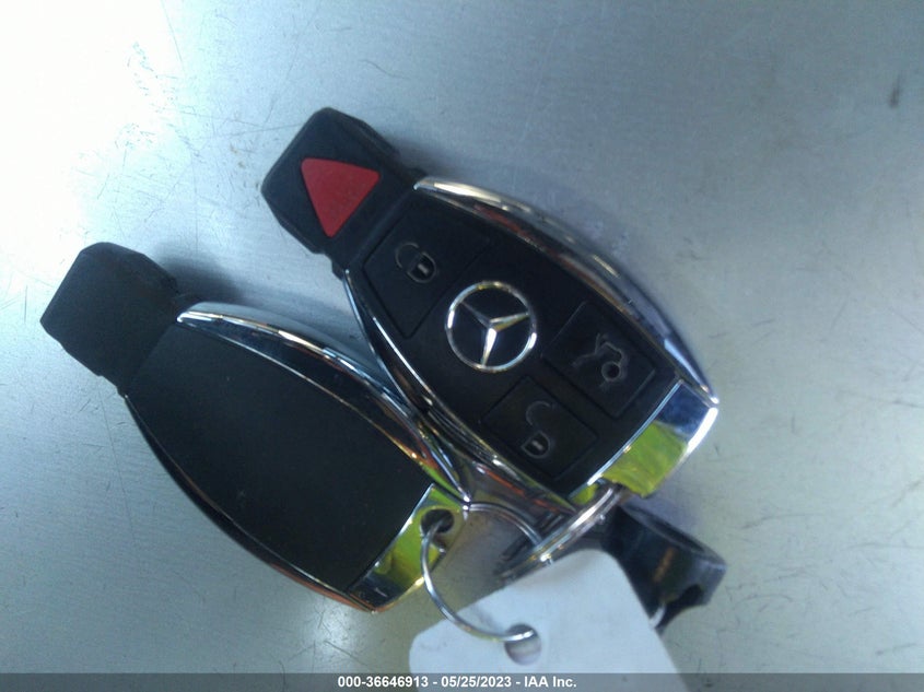 VIN WDC0G4JB9KV167766 2019 MERCEDES-BENZ GLC GLC 300