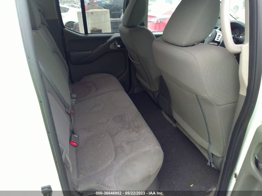 2018 NISSAN FRONTIER SV V6 - 1N6AD0ER8JN735259