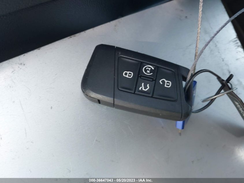 2022 VOLKSWAGEN TAOS SE - 3VVRX7B26NM063085