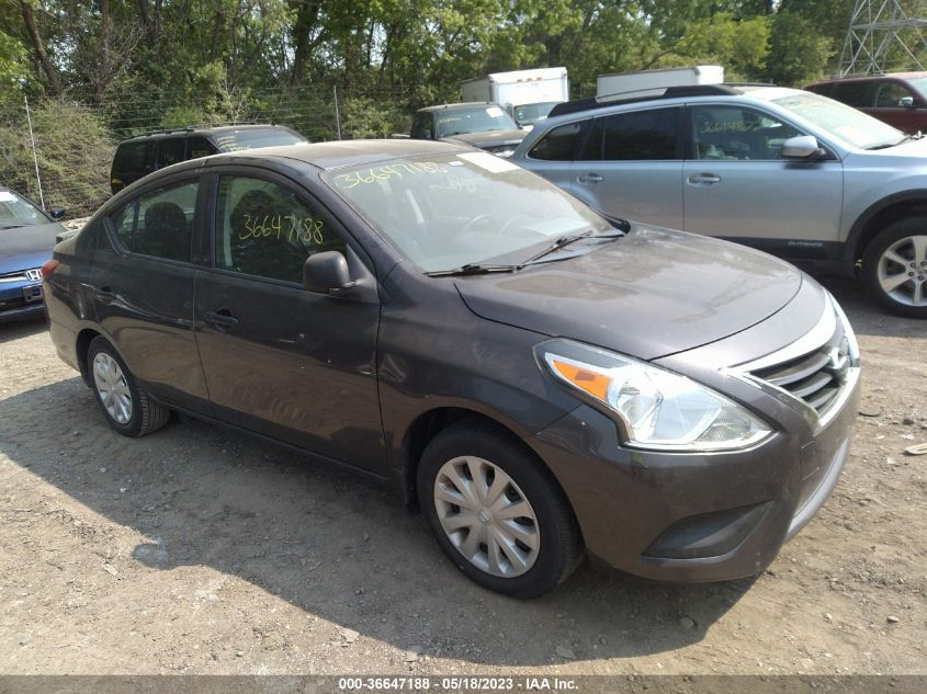2015 NISSAN VERSA S PLUS - 3N1CN7AP7FL803986