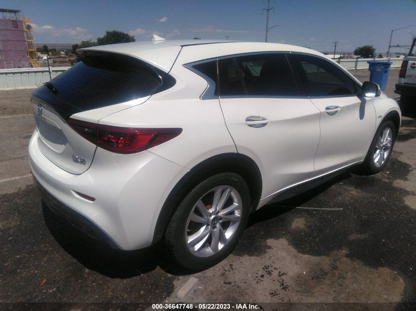 2017 INFINITI QX30 SJKCH5CP6HA037293