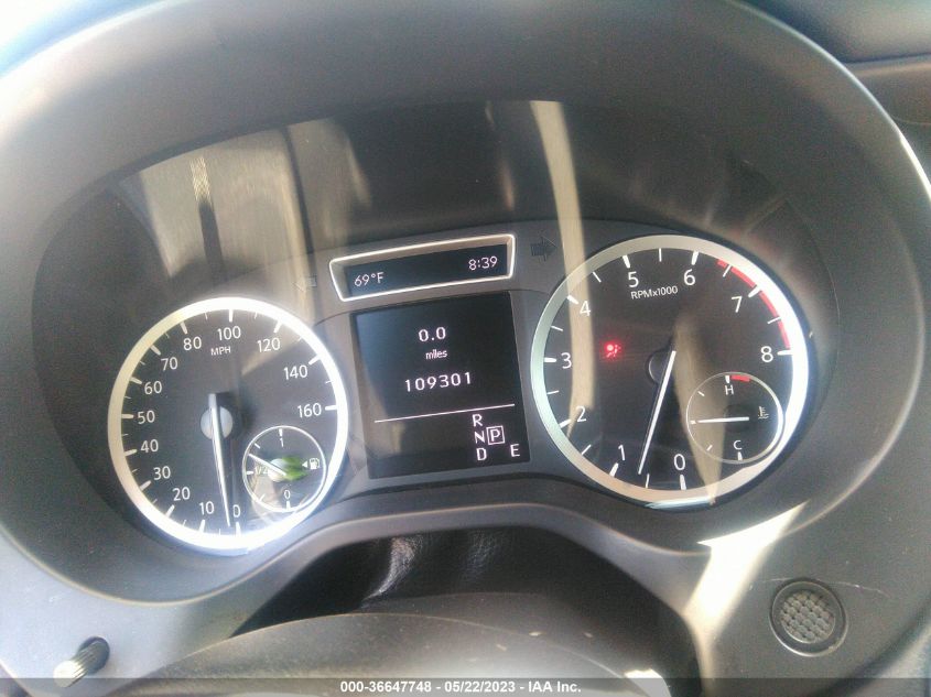 2017 INFINITI QX30 SJKCH5CP6HA037293