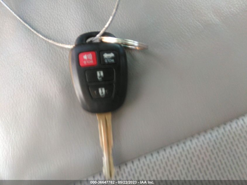 2015 TOYOTA CAMRY XLE/SE/LE/XSE - 4T4BF1FK2FR500461