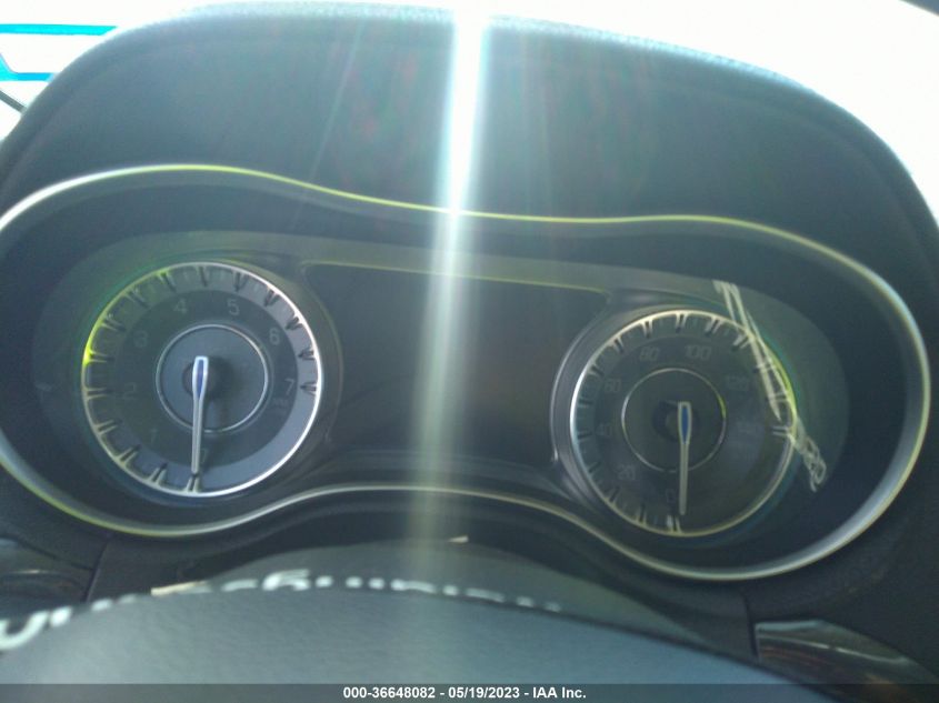 2015 CHRYSLER 300 LIMITED - 2C3CCAAG7FH807047
