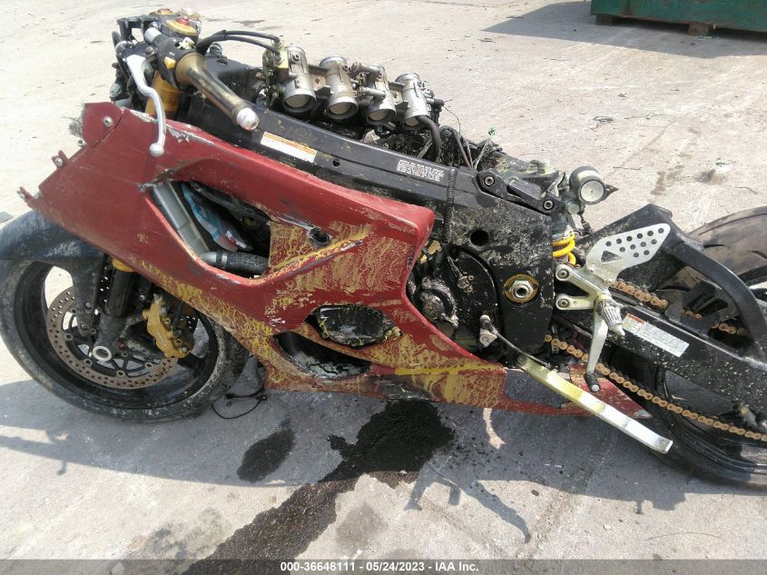 2004 SUZUKI GSX-R1000 JS1GT75A542101586