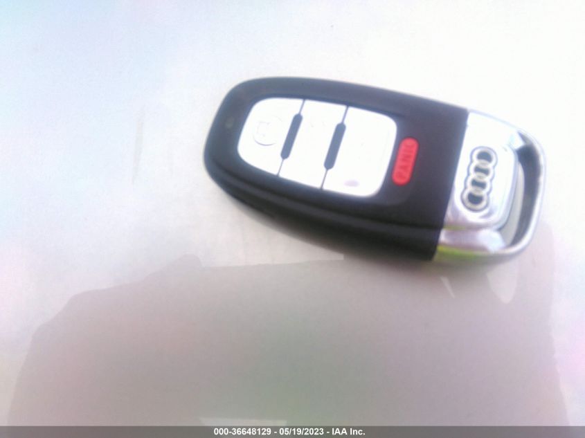 2015 AUDI A4 PREMIUM PLUS - WAUEFAFL9FN037102