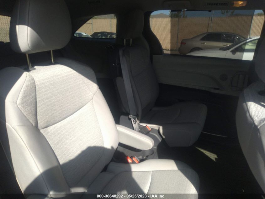 2023 TOYOTA SIENNA LE - 5TDKSKFC2PS075936