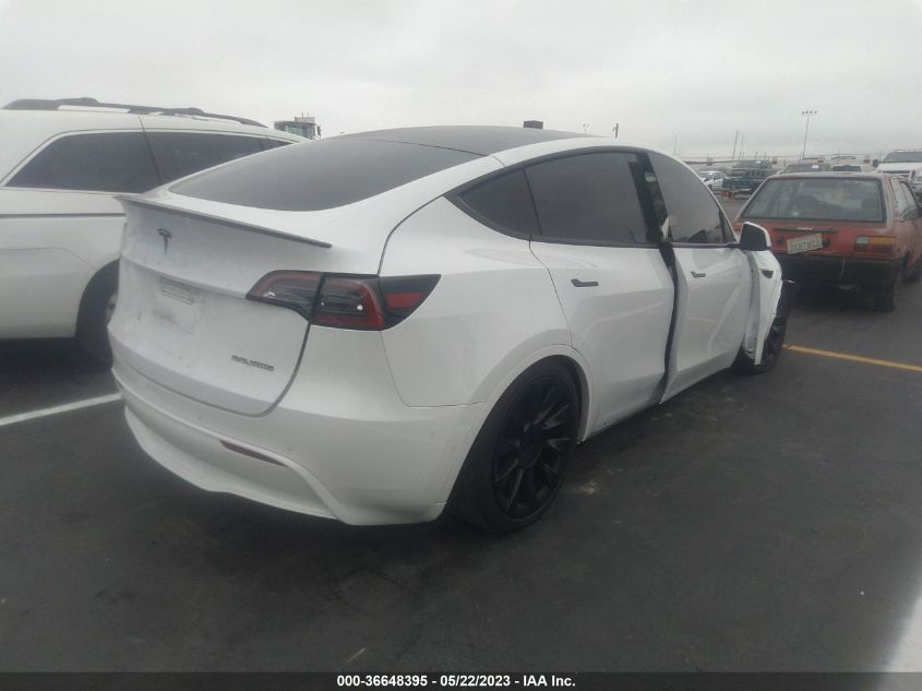 2022 TESLA MODEL Y PERFORMANCE - 7SAYGDEF9NF328063