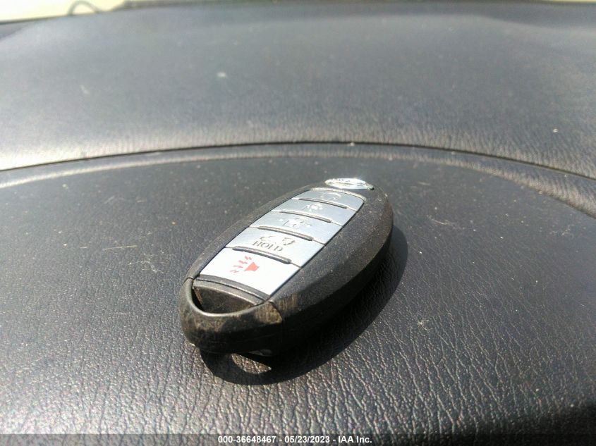 2016 NISSAN PATHFINDER SL - 5N1AR2MM8GC619906
