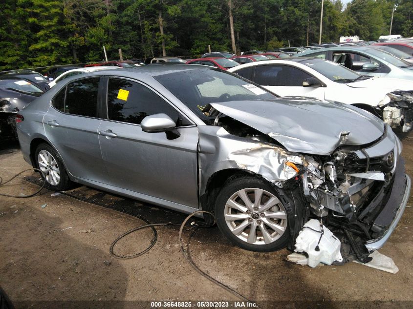 2020 TOYOTA CAMRY LE - 4T1C11AK0LU983030