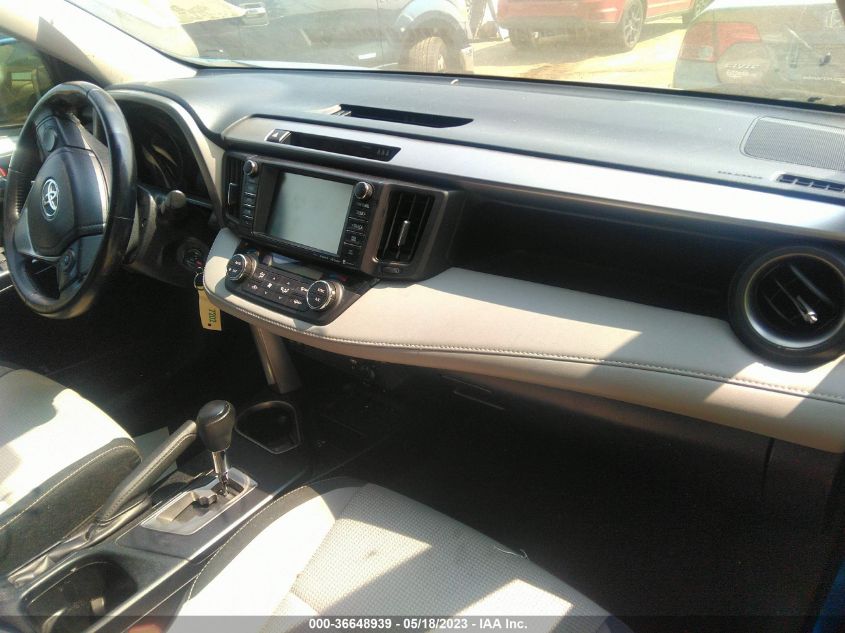 2017 TOYOTA RAV4 XLE - JTMWFREV2HJ705454