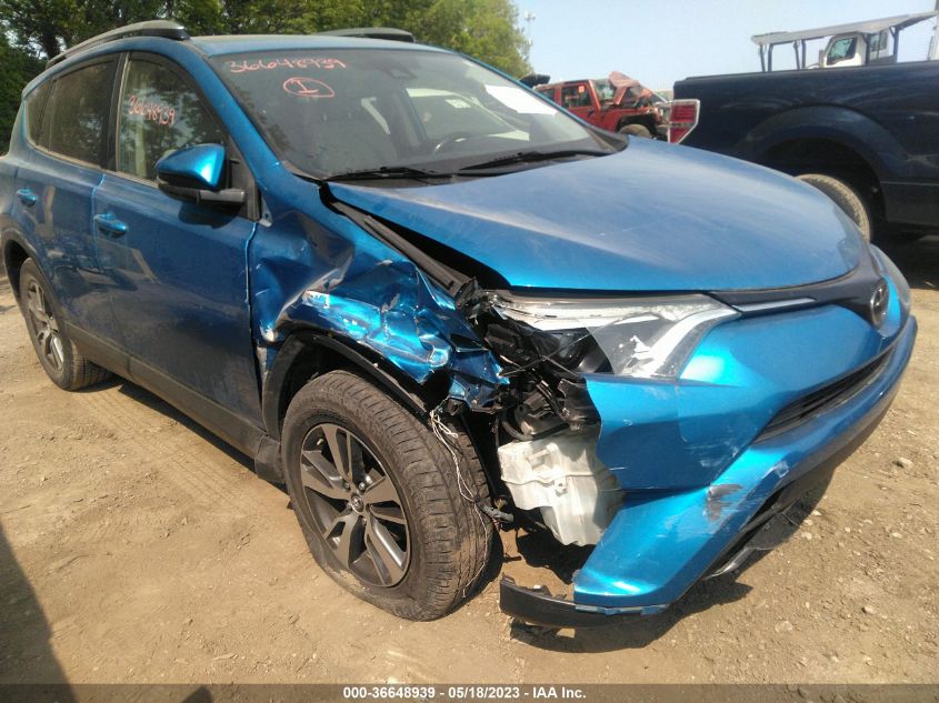 2017 TOYOTA RAV4 XLE - JTMWFREV2HJ705454
