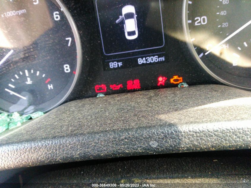 2018 HYUNDAI ELANTRA SEL - 5NPD84LF7JH240037