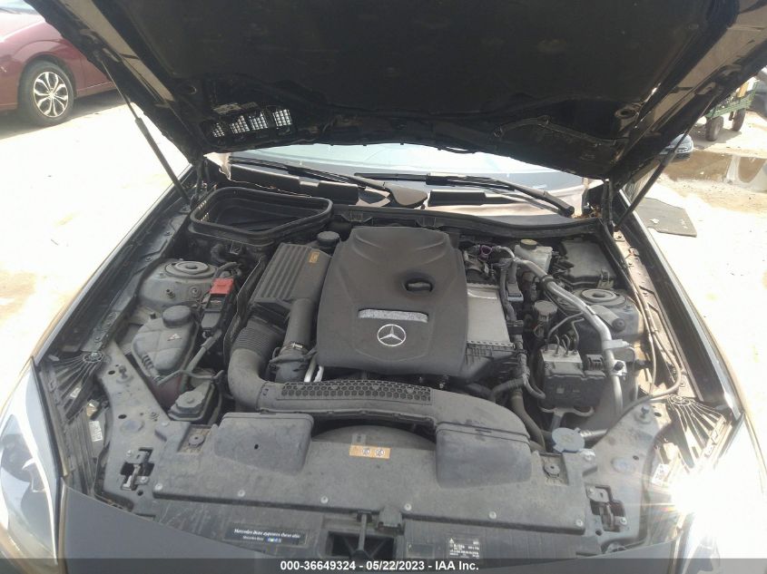 2018 MERCEDES-BENZ SLC SLC 300 - WDDPK3JA3JF154675
