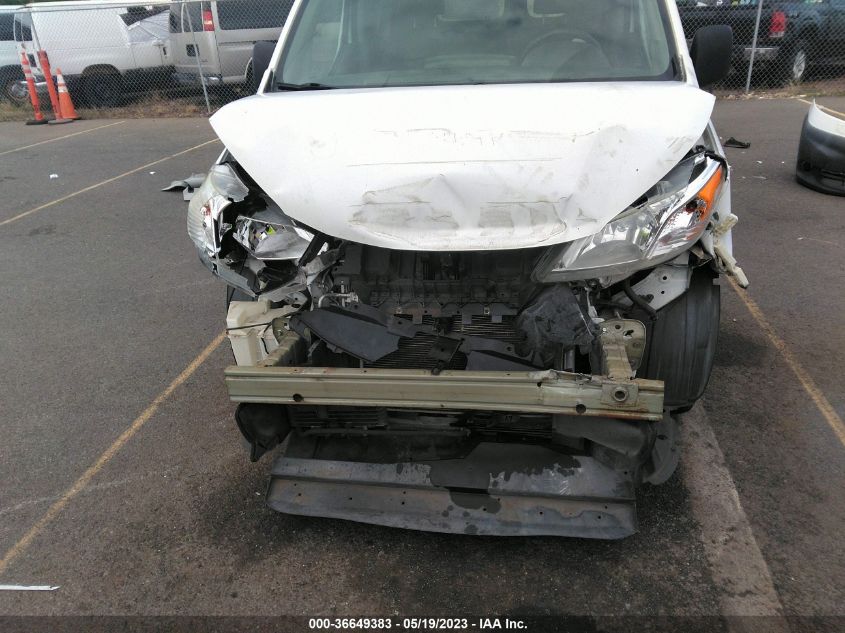 2015 NISSAN NV200 SV - 3N6CM0KN5FK701044