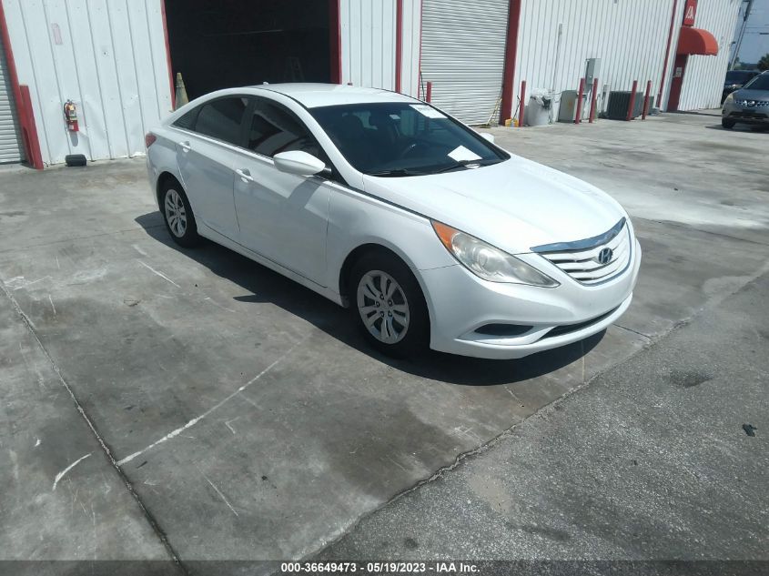 2013 HYUNDAI SONATA GLS - 5NPEB4AC7DH566598