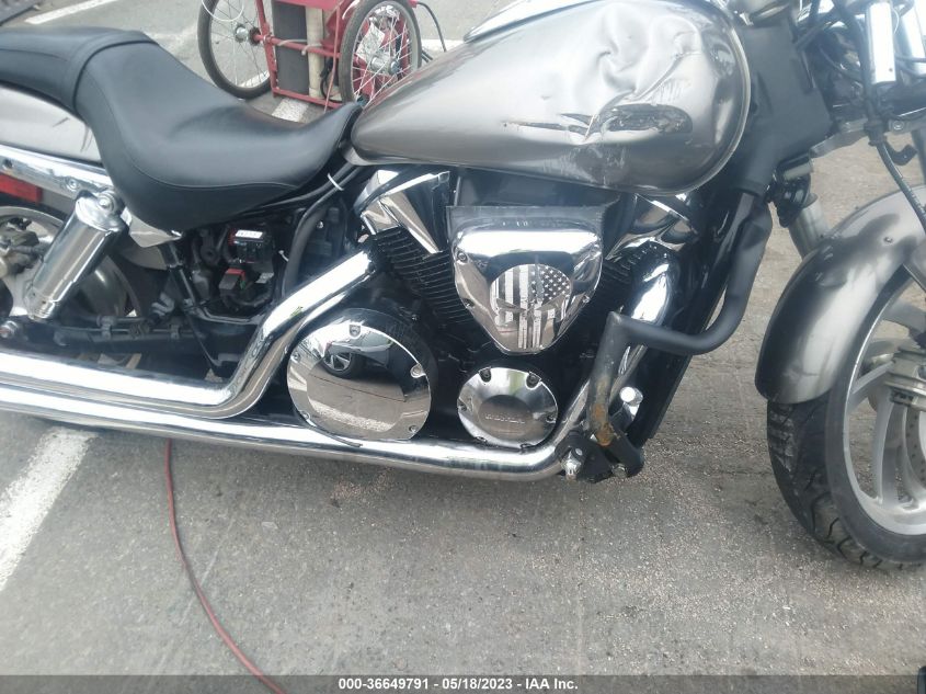 2005 HONDA VTX1300 C 1HFSC55095A103348