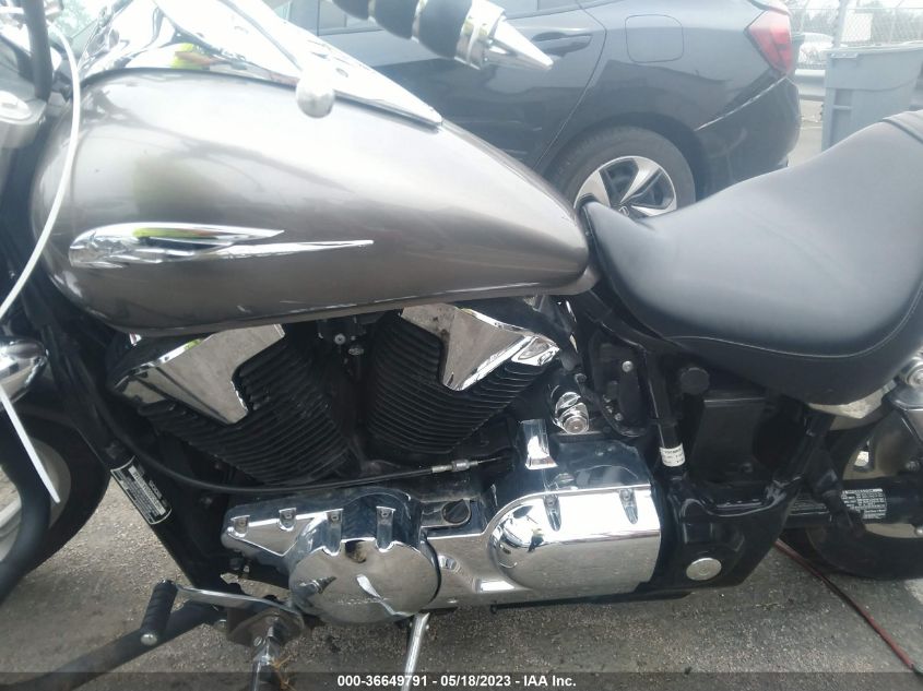 2005 HONDA VTX1300 C 1HFSC55095A103348