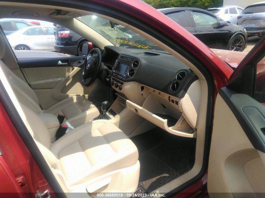 2015 VOLKSWAGEN TIGUAN SE - WVGBV7AX8FW058843