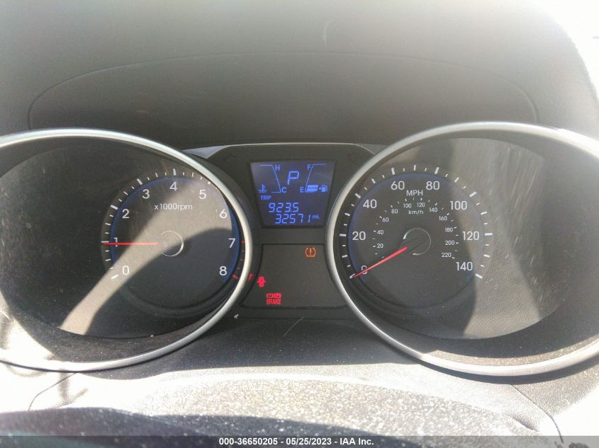 2013 HYUNDAI TUCSON GLS - KM8JU3AC2DU615856
