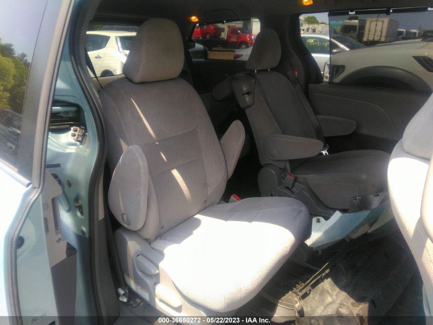 2015 TOYOTA SIENNA LE - 5TDKK3DCXFS558596