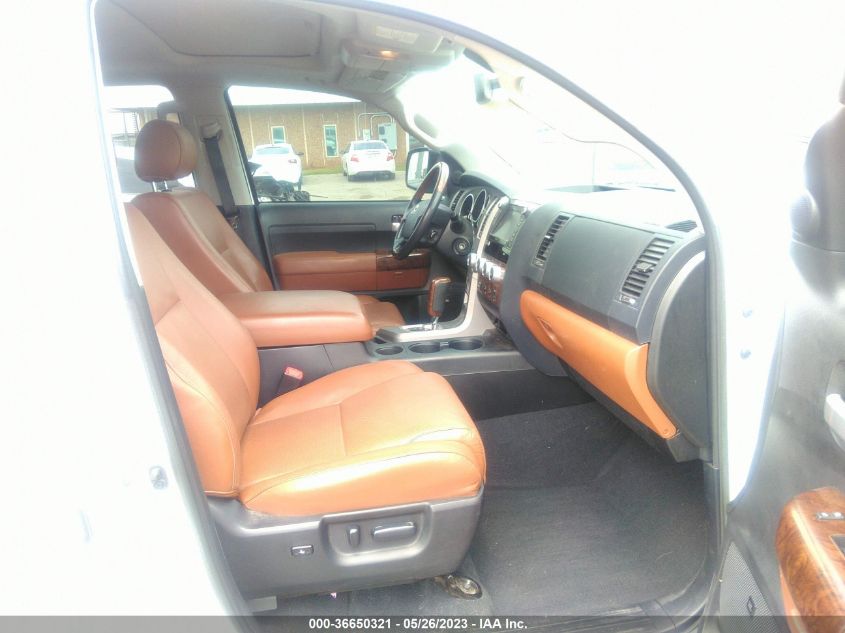 2013 TOYOTA TUNDRA 4WD TRUCK LTD/PLATINUM - 5TFHW5F10DX281938
